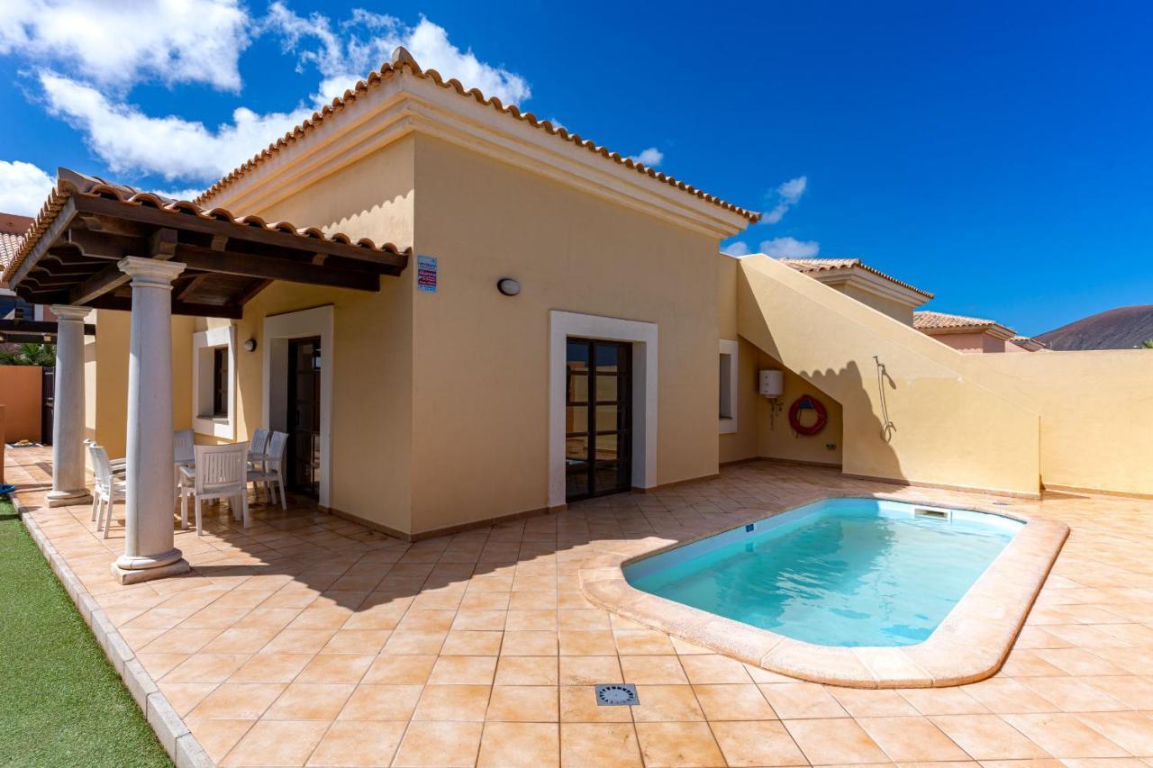 Villa Serenity Private Pool Corralejo By Holidays Home Екстер'єр фото
