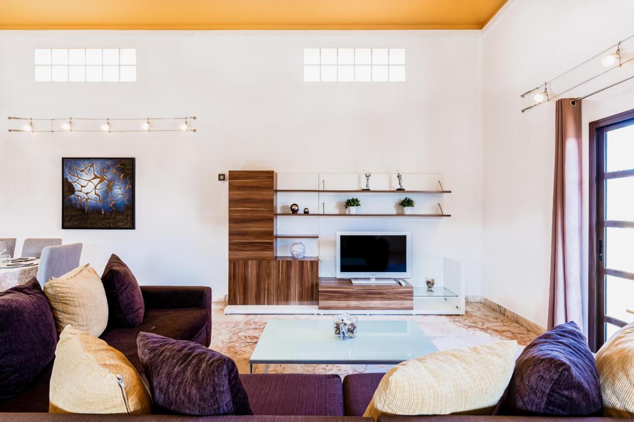 Villa Serenity Private Pool Corralejo By Holidays Home Екстер'єр фото